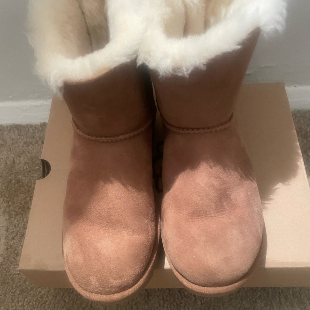 Women's boots